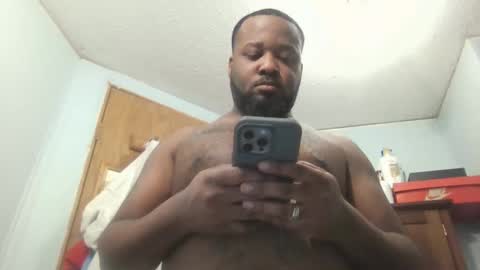 Snapshot of queenking55 chatting on 4, 1, 2025 Queen N King Fun Night online show from 4, 1, 2025