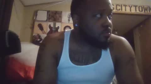 Snapshot of queenking55 chatting on 10, 3, 2025 Queen N King Fun Night online show from 10, 3, 2025