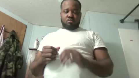 Snapshot of queenking55 chatting on 17, 2, 2026 Queen N King Fun Night online show from 17, 2, 2026