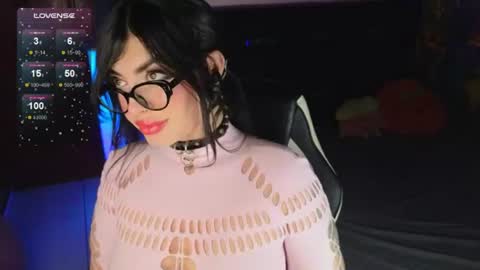 Snapshot of queenlamia chatting on 27, 6, 2026 Taurus online show from 27, 6, 2026