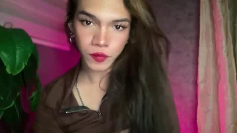 QUEEN online show from 4, 3, 2026