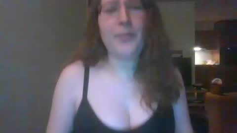 Snapshot of queenofthenights chatting on 4, 7, 2026 queenofthenights online show from 4, 7, 2026