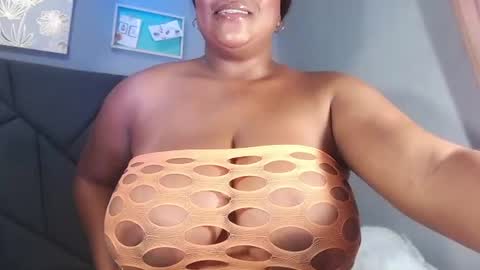 queenrachelbrown online show from 28, 7, 2026