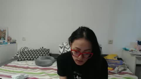 queensofiaqueen online show from 5, 4, 2026