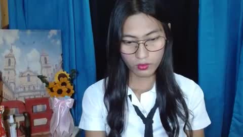 queensteffi online show from 27, 12, 2024