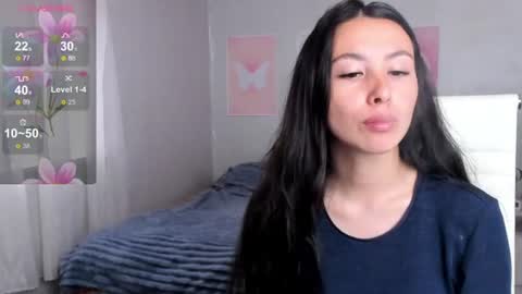 Snapshot of queitsharm_ chatting on 13, 6, 2026 Anna online show from 13, 6, 2026