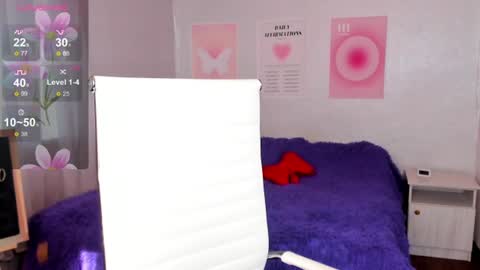 Snapshot of queitsharm_ chatting on 17, 6, 2026 Anna online show from 17, 6, 2026