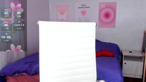 Snapshot of queitsharm_ chatting on 29, 6, 2026 Anna online show from 29, 6, 2026