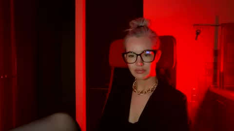 qusi28 online show from 20, 2, 2025