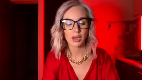 qusi28 online show from 27, 2, 2025