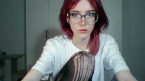 Lana Pollio online show from 5, 7, 2026
