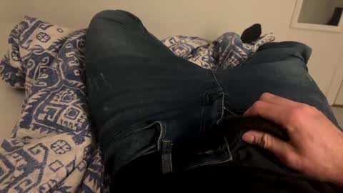 rabbit103 online show from 12, 1, 2025