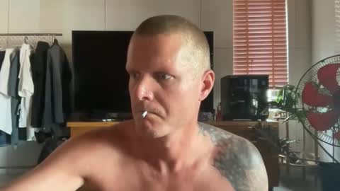 rabbit_eyes69 online show from 12, 5, 2026