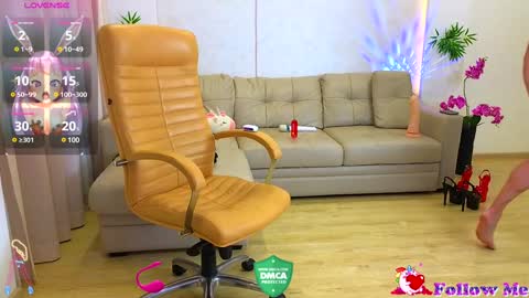 Jess  John online show from 20, 1, 2025