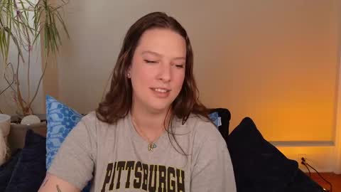 Snapshot of rach_oneill chatting on 2, 6, 2026 Rach ONeill online show from 2, 6, 2026