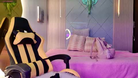 rachel_rivera99 online show from 28, 9, 2025