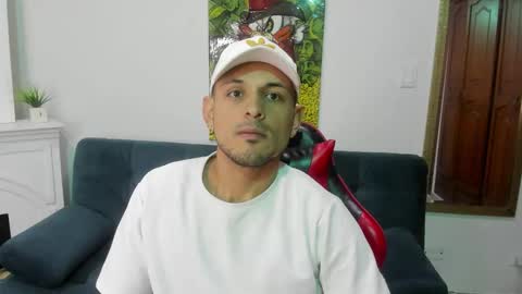 Snapshot of rachell_jacob chatting on 20, 4, 2026 rachell_jacob online show from 20, 4, 2026
