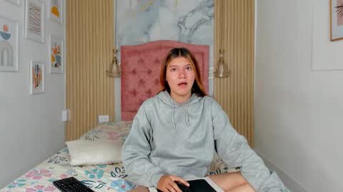 rachellesc online show from 19, 3, 2026