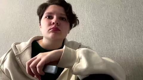 Emmie online show from 19, 5, 2026