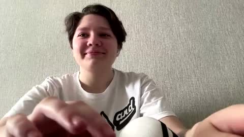 Emmie online show from 23, 5, 2026