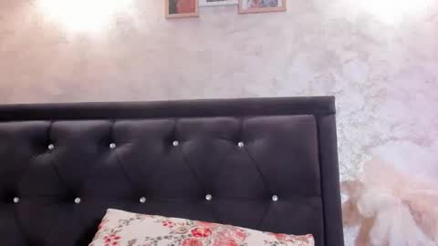 Snapshot of raelledarkstar chatting on 24, 3, 2026 raelledarkstar online show from 24, 3, 2026