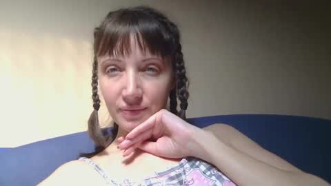 Rafaella online show from 22, 4, 2026