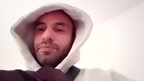 Snapshot of rago1994 chatting on 24, 11, 2025 rago1994 online show from 24, 11, 2025