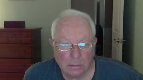 Snapshot of raiderman215 chatting on 18, 6, 2026 raiderman215 online show from 18, 6, 2026