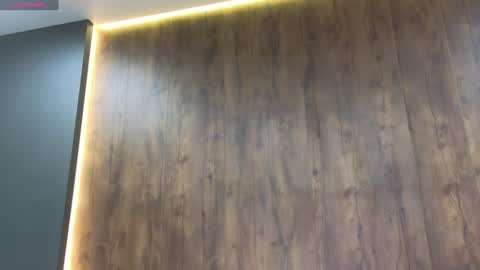 Lisa online show from 8, 2, 2025