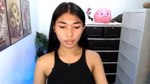 raindrizzle1706 online show from 16, 3, 2026