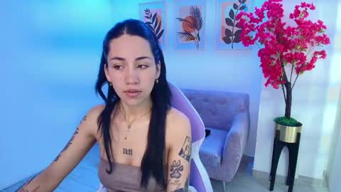 Rainy  online show from 22, 5, 2026