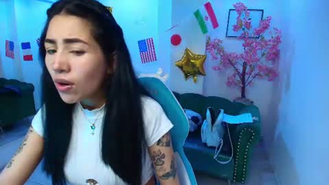 Snapshot of rainy_doll chatting on 24, 6, 2026 Rainy online show from 24, 6, 2026