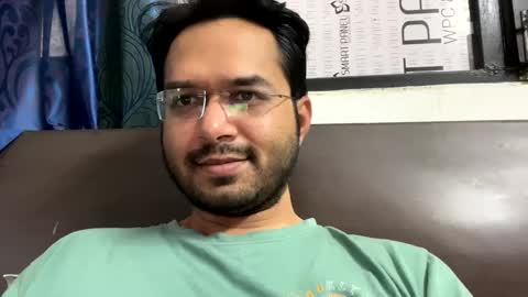 Snapshot of raj_maheesh chatting on 27, 1, 2025 raj_maheesh online show from 27, 1, 2025
