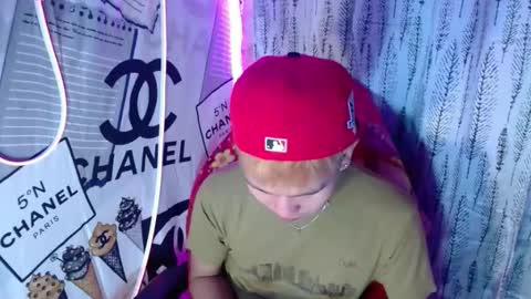 ralfhuge24 online show from 15, 12, 2025