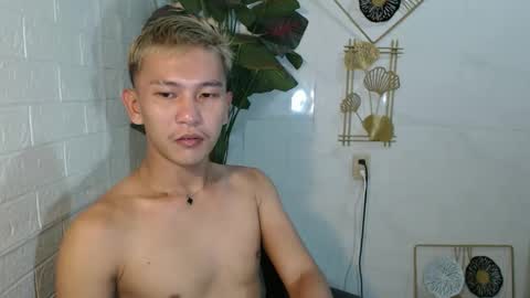 ralfhuge24 online show from 11, 4, 2026