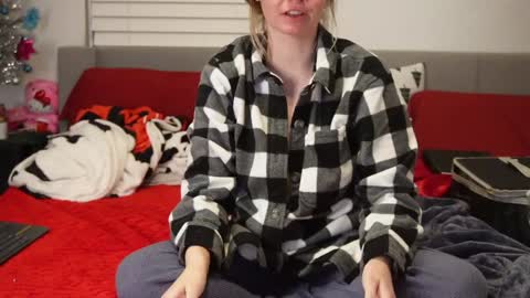 Rami online show from 5, 1, 2025