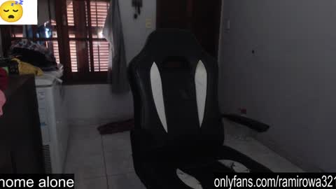Snapshot of ramisexyloveyou chatting on 21, 1, 2025 Ramiro online show from 21, 1, 2025