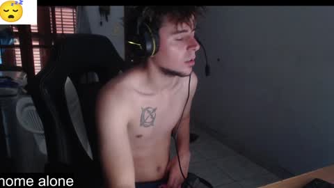 Snapshot of ramisexyloveyou chatting on 30, 1, 2025 Ramiro online show from 30, 1, 2025