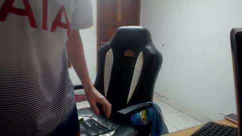 Snapshot of ramisexyloveyou chatting on 5, 11, 2025 Ramiro online show from 5, 11, 2025