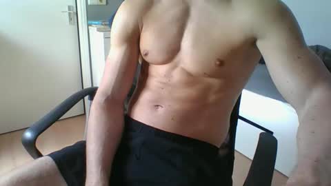 ramonjoosse2001 online show from 20, 4, 2026