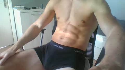 Snapshot of ramonjoosse2001 chatting on 14, 5, 2026 ramonjoosse2001 online show from 14, 5, 2026