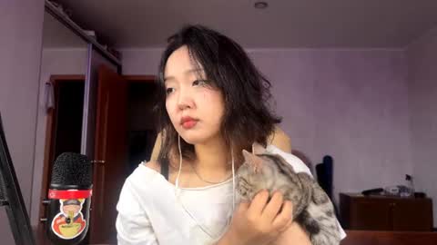 Ada Kim online show from 28, 6, 2026