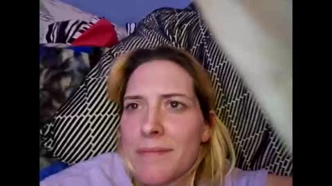 Randcandy77 online show from 7, 1, 2025