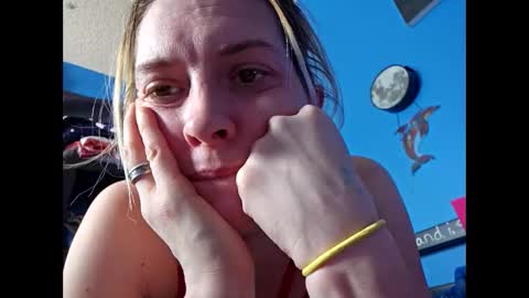 Randcandy77 online show from 7, 3, 2025