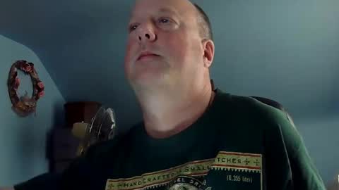 Snapshot of randman9222225 chatting on 15, 2, 2025 randman922225 online show from 15, 2, 2025