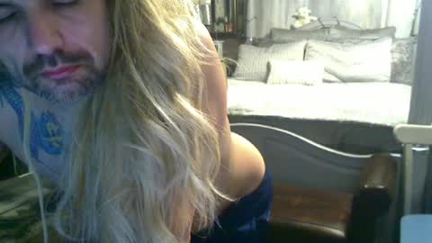 Snapshot of randybater8in chatting on 19, 6, 2026 Randy8inbater online show from 19, 6, 2026