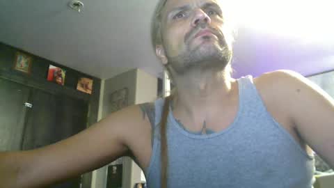 Snapshot of randybater8in chatting on 2, 8, 2026 Randy8inbater online show from 2, 8, 2026