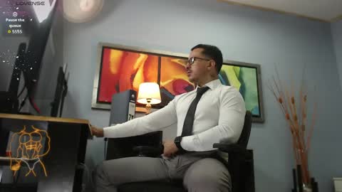 randylukehot online show from 8, 4, 2026