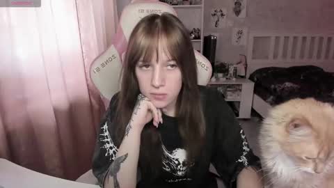 Snapshot of rapunzel_cute chatting on 11, 2, 2026 Rapunzel online show from 11, 2, 2026