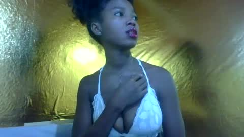 Snapshot of rasoanirinaa chatting on 17, 6, 2026 rasoanirinaa online show from 17, 6, 2026